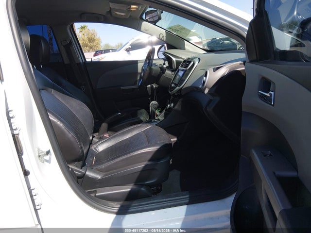 Chevrolet Sonic Premier Auto