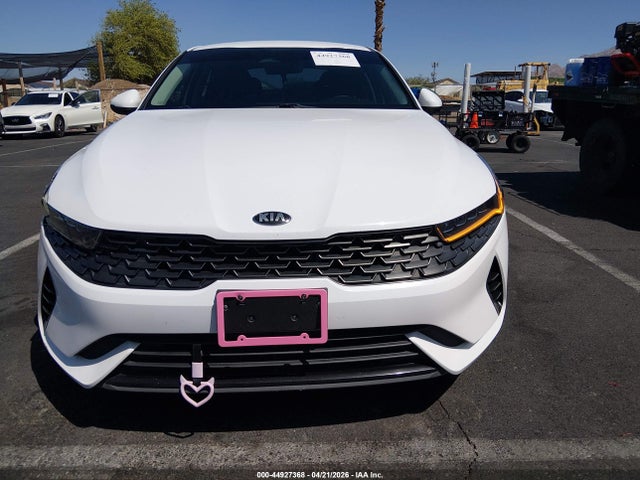 Kia K5 Lxs