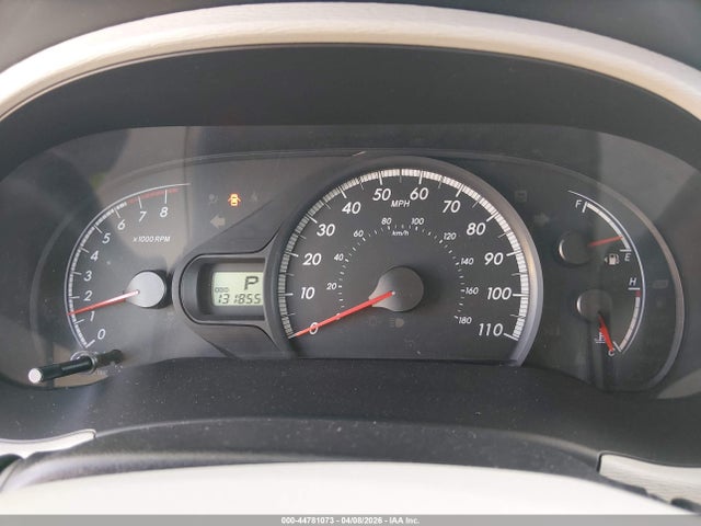 Toyota Sienna Le V6 8 Passenger