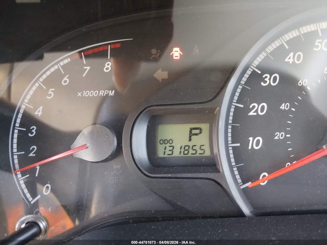 Toyota Sienna Le V6 8 Passenger