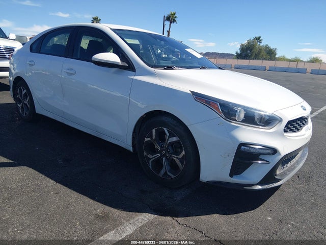 Salvage Kia Forte Image