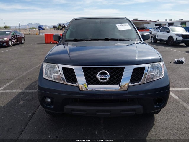 Nissan Frontier Sv