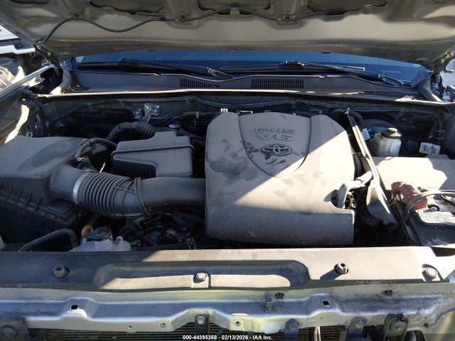 Toyota Tacoma Sr5 V6
