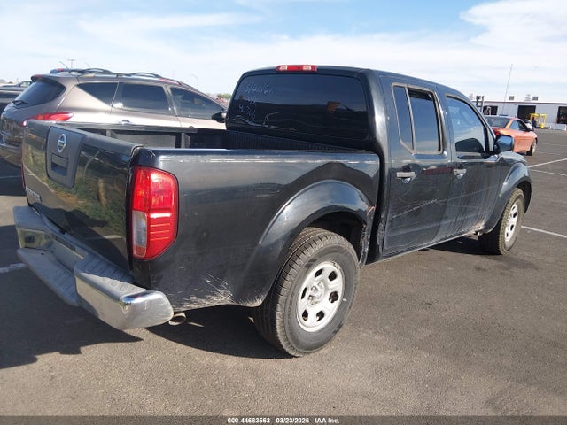 Nissan Frontier S