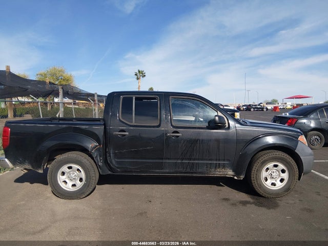 Nissan Frontier S