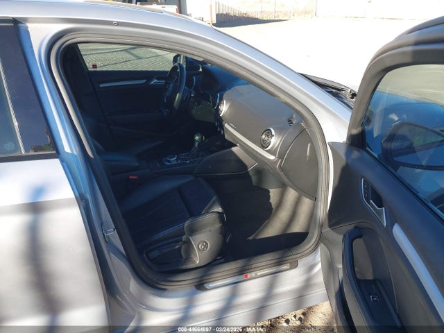 Audi S3 2.0t Premium Plus