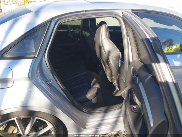 Audi S3 2.0t Premium Plus