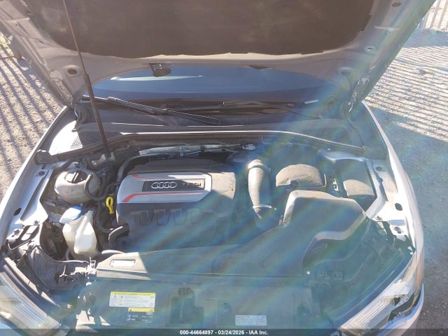 Audi S3 2.0t Premium Plus