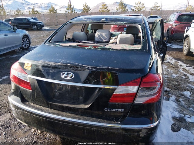 Hyundai Genesis 3.8