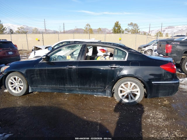 Hyundai Genesis 3.8