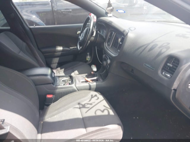 Dodge Charger Sxt Rwd