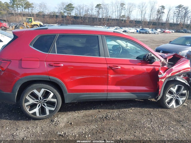 Volkswagen Taos 1.5t Sel