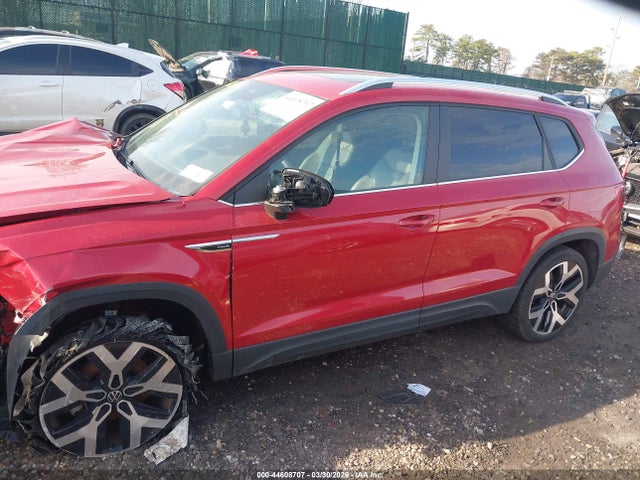 Volkswagen Taos 1.5t Sel
