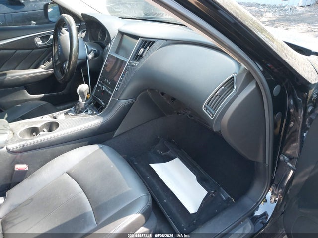 INFINITI Q50