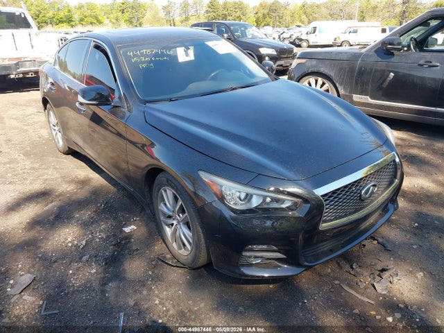 Salvage INFINITI Q50 Image