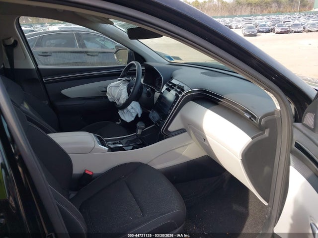 Hyundai TUCSON Sel