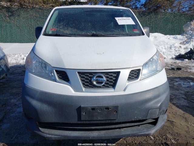 Nissan Nv S