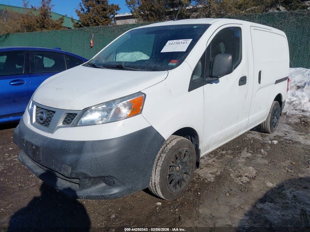 Nissan Nv S