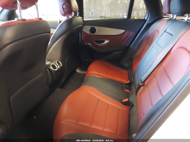 Mercedes-Benz GLC Suv