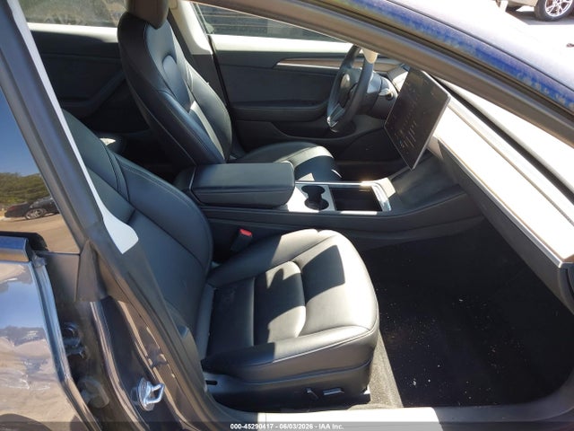 Tesla Model 3 Rear-wheel Drive