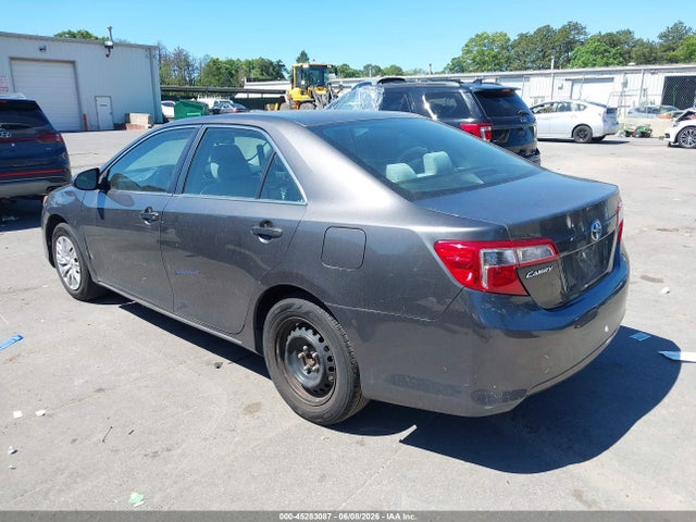 Toyota Camry Le