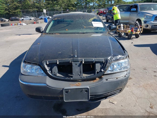 Lincoln Towncar Ultimate
