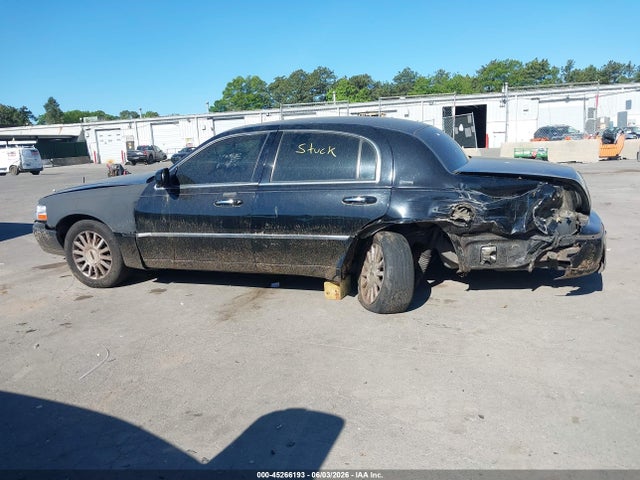 Lincoln Towncar Ultimate