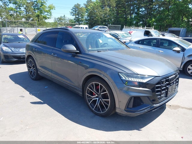 Salvage Audi Q8 Image