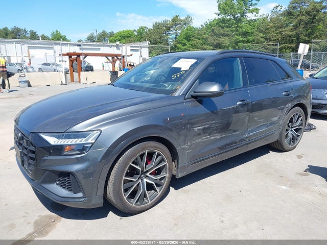 Audi Q8 55 Premium