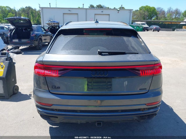 Audi Q8 55 Premium