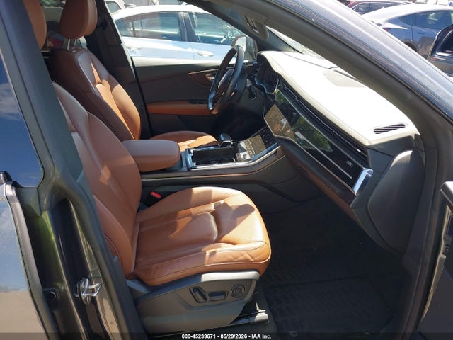 Audi Q8 55 Premium