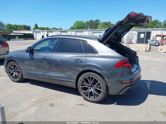 Audi Q8 55 Premium