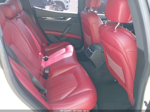 Maserati Ghibli S