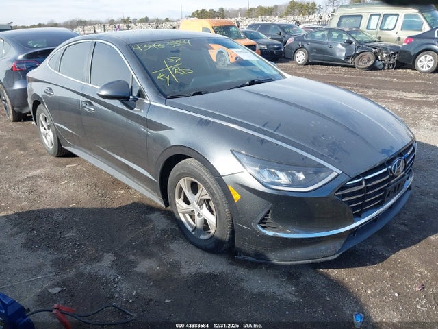 Salvage Hyundai SONATA Image