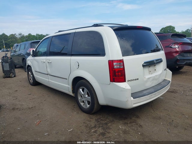 Dodge Grand Caravan Sxt