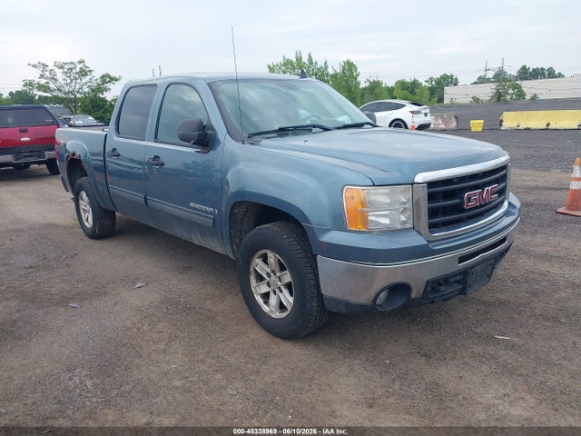 Salvage GMC Sierra 1500 Image