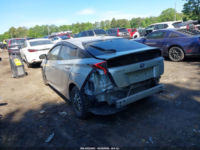 Toyota Prius Two