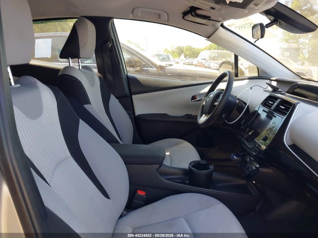 Toyota Prius Two