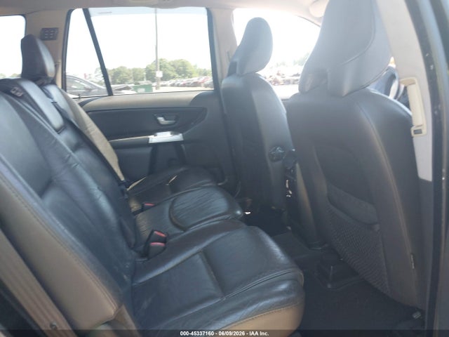 Volvo XC90 T6