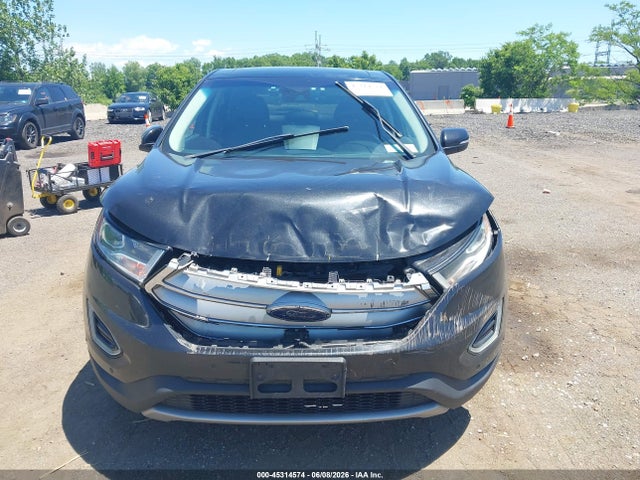 Ford Edge Titanium