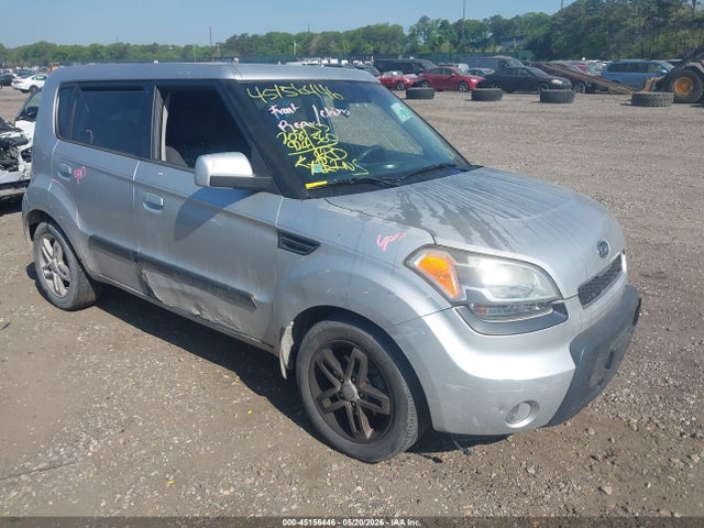Salvage Kia Soul Image
