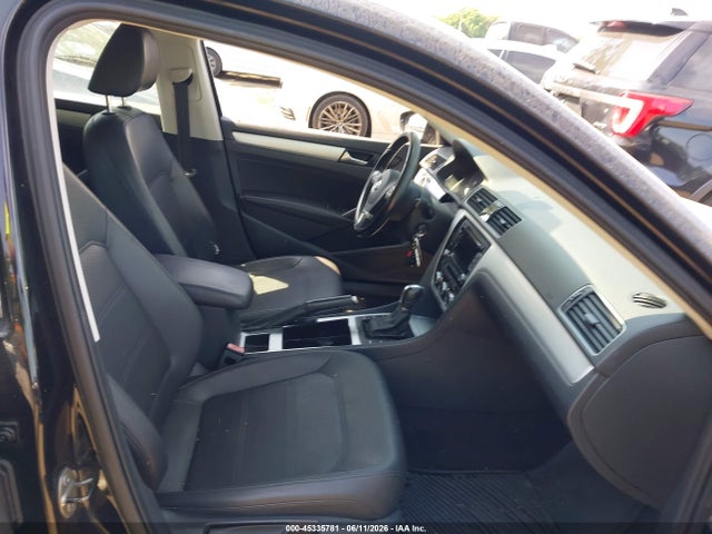 Volkswagen Passat 2.5l Se