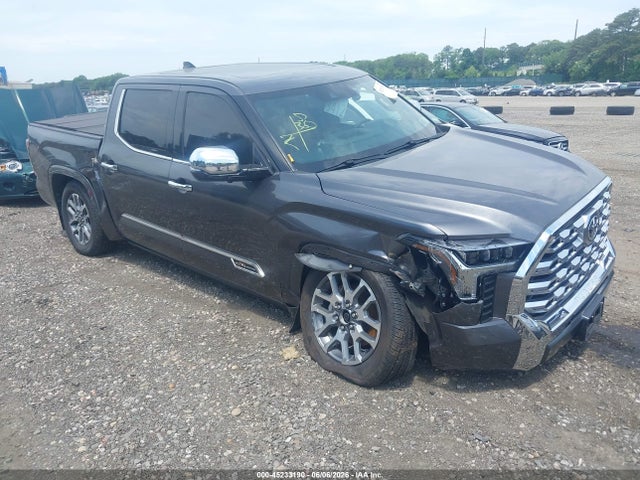 Salvage Toyota Tundra Image