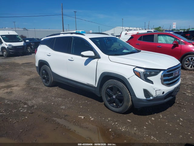 Salvage GMC Terrain Image