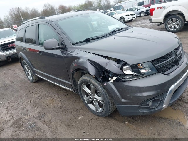 Salvage Dodge Journey Image
