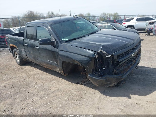 Salvage Chevrolet Silverado 1500 Image