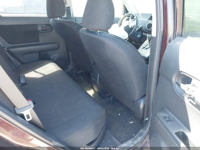 Scion xB