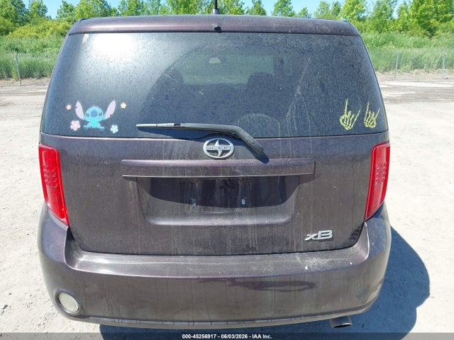 Scion xB