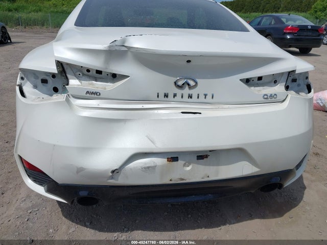 INFINITI Q60 3.0t Luxe