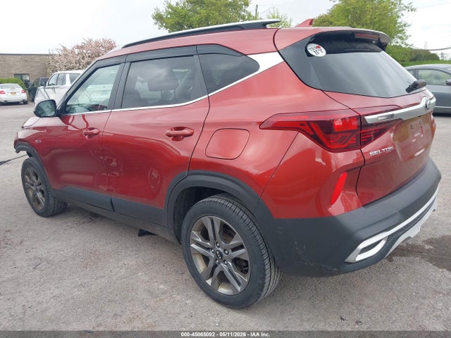 Kia Seltos S